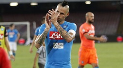 Da Hamsik a Lulic, scopri i dieci stranieri della serie A con più anzianità nella stessa squadra