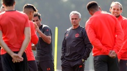 Manchester United, Mourinho prepara la sfida con il Feyenoord