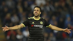 EFL Cup, Leicester-Chelsea 2-4: che rimonta Conte!