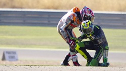 MotoGp, Aragon: Rossi, Marquez: che cadute nelle libere!