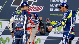 Gp Aragon: trionfa Marquez. Rossi, la rimonta sfuma all'ultimo