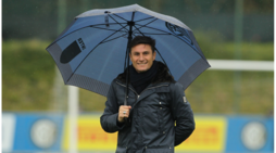 Inter: l'allenamento sotto la pioggia non spaventa De Boer
