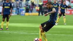 Serie A, Inter-Cagliari: Icardi fallisce un calcio di rigore