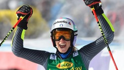 Bassino, grande inizio! A Soelden si prende il podio