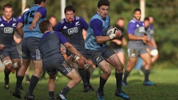 Rugby, gli All Blacks si allenano al Cus Roma