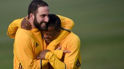 Juventus, Higuain torna a sorridere a Vinovo