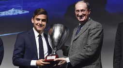 Juventus: Dybala premiato col Trofeo Agnelli