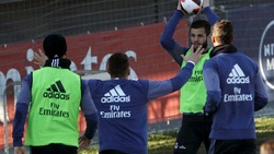 Real Madrid, Cristiano Ronaldo e compagni si sfidano a pallamano