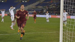 Coppa Italia, Roma-Cesena 2-1: Totti al 97', ora il derby