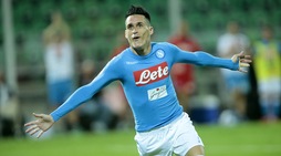 Hamsik e doppio Callejon: il Napoli travolge il Palermo