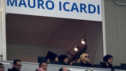 Icardi squalificato, tifa l'Inter con Wanda Nara in tribuna