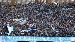 Napoli, striscione di solidarietà a Quagliarella