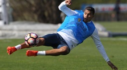 Murillo vola, la palla diventa sedia per Medel: gli scatti dell'Inter dopo il 7-1