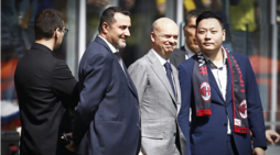 Milan, Han Li e Fassone a bordocampo al Meazza