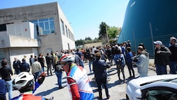 Addio a Scarponi, in centinaia alla camera ardente