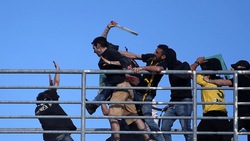 Coppa di Grecia, violenti scontri tra tifosi di Paok ed Aek Atene