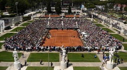 Internazionali d'Italia: Vinci eliminata, ma il Foro è uno spettacolo