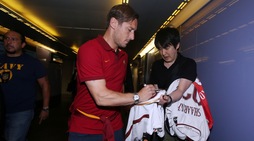 La Roma parte per Verona, Totti il più fermato dai tifosi