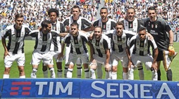 Juventus-Crotone 3-0: Mandzukic, Dybala e Alex Sandro, gol da scudetto