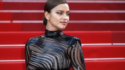 Irina Shayk regina di Cannes
