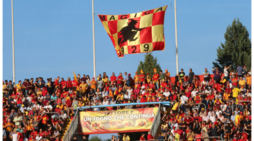 Benevento, tifosi in festa prima della finale di ritorno contro il Carpi