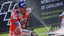 MotoGp, Catalogna: Che festa Dovizioso! Guarda le foto