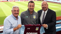 Terry presentato all'Aston Villa: l'ex Chelsea riparte dalla Championship