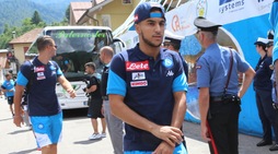 Quanti tifosi per il Napoli a Dimaro! C'è anche Ounas