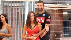 Napoli, festa con mogli e bambini