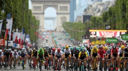Tour de France, l'arrivo agli Champs-Élysées e la premiazione
