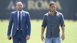 Totti, primo giorno da dirigente a Trigoria