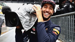 F1, a Monza Ricciardo in versione cameraman: guarda le foto