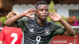 La Germania e il caso Moukoko, 12enne fuoriclasse