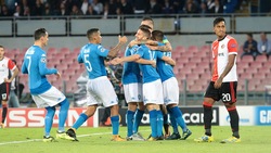Napoli-Feyenoord 3-1, tris da Champions al San Paolo