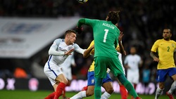 Inghilterra-Brasile 0-0: Alisson salva in extremis Tite