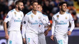 Apoel Nicosia-Real Madrid 0-6: Benzema e Ronaldo, doppietta scacciacrisi