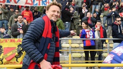 Kennet Andersson torna al Dall'Ara: che festa con i tifosi del Bologna!