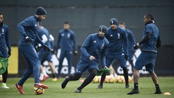 Juventus, il Napoli si avvicina: Chiellini rientra in gruppo