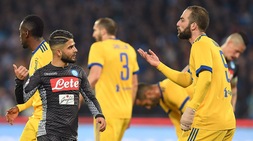 Napoli-Juventus, che scintille tra Higuain e Insigne!