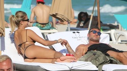 Costanza Caracciolo e Bobo Vieri, relax a Miami