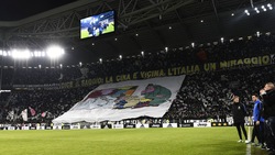 Juventus-Inter, l'Italia è tutta bianconera nella coreografia allo Stadium