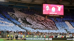 Juventus-Lazio, un'aquila gigante svetta in Curva Nord