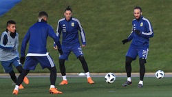 Argentina, Higuain combatte il freddo di Manchester