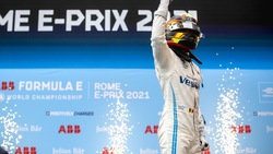 ePrix di Roma, Vandoorne e Mercedes dominano gara 2