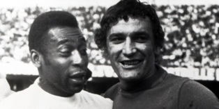 Riva e il ricordo di Pelé: "Lui e Maradona distanti da tutti"