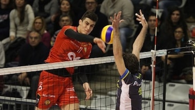 Volley: A1 Maschile, Ravenna la spunta in volata