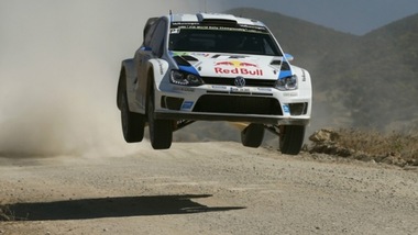 Rally del Messico, Ogier ancora davanti