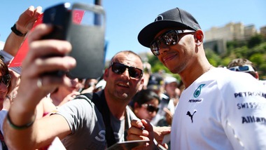 Sorpresa alla Ferrari: blitz di Hamilton