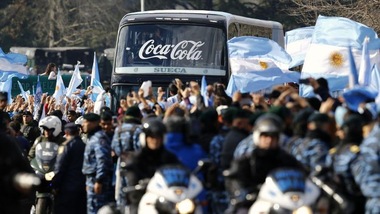 Mondiali 2014 Argentina, rientro a casa per l'Albiceleste: ad accoglierla migliaia tifosi