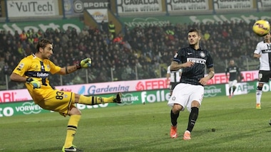 Serie A Parma, Mirante migliora: metà lavoro in gruppo